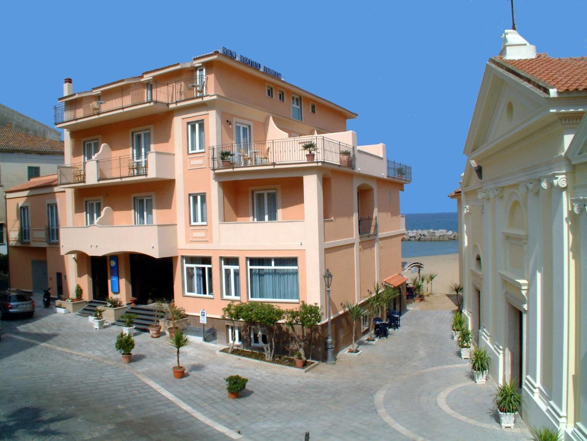 New Hotel Sonia Santa Maria di Castellabate Bagian luar foto